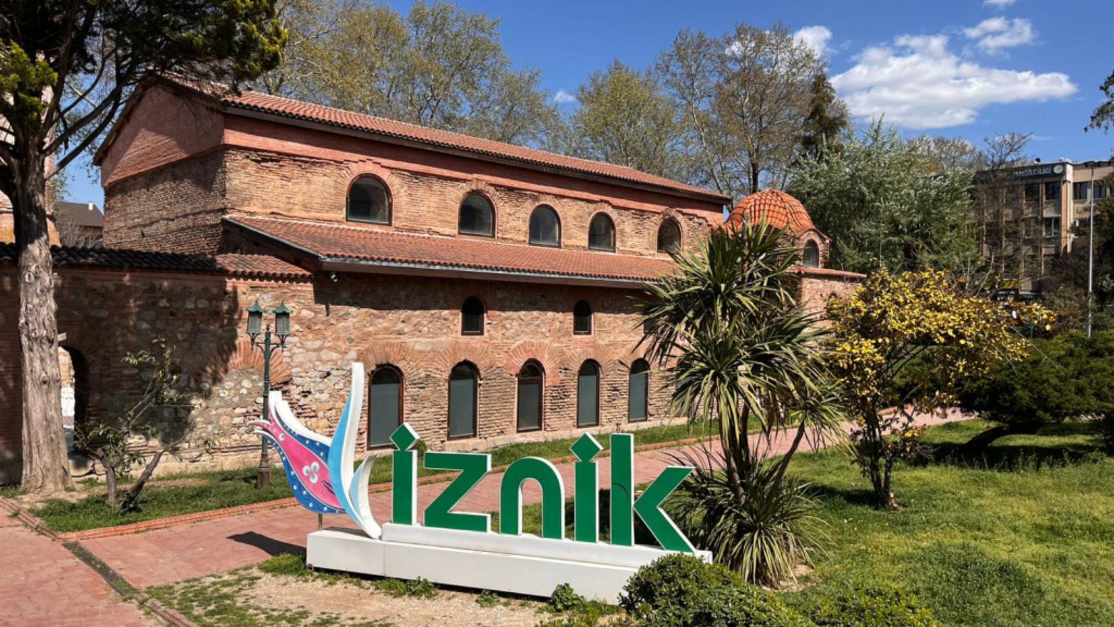Bursa - Mudanya - İznik - Gölyazı - Çanakkale Turu